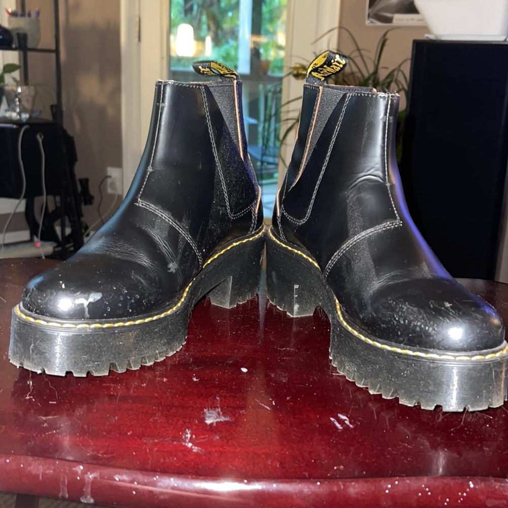 Great condition Chelsea Docs